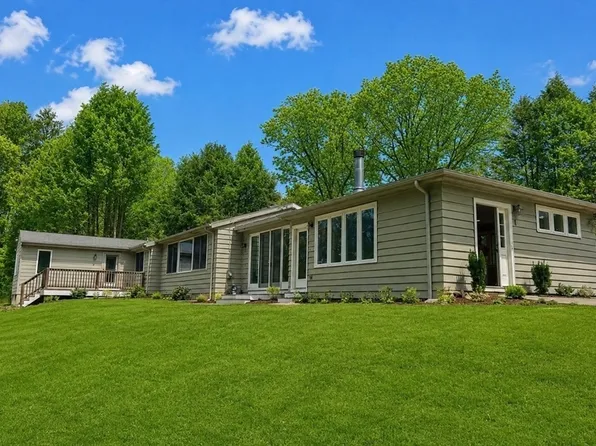 7 Longmeadow Rd, Weston, MA 02493