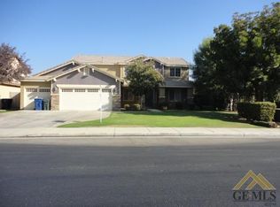 9510 Empire State Dr, Bakersfield, CA 93311