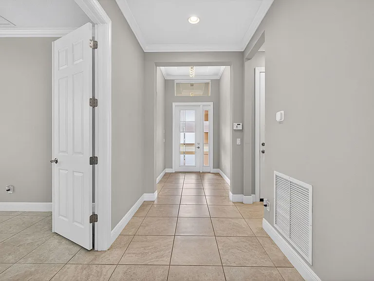 9318 SW Miracoli Way — Photo 10