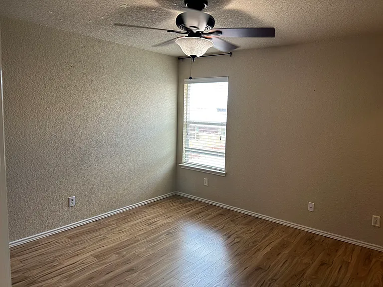 6207 Palmetto Way — Photo 22
