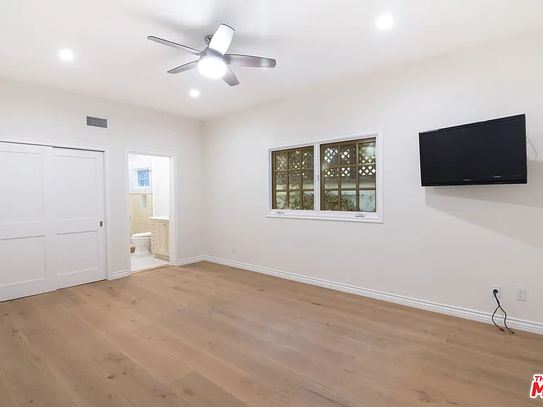 552 Wilcox Ave — Photo 21