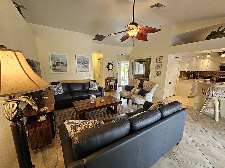 246 Albatross Rd — Photo 6