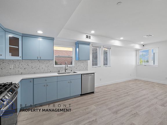 5th image of 1825 S Gaffey St #60606320