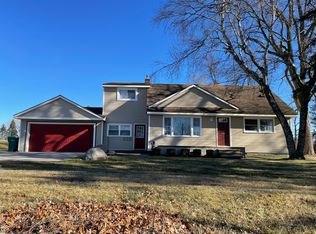 56590 Hayes Rd, Macomb, MI 48042