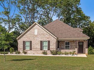 143 Sandbed Rd, Newton, AL 36352