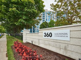 360 Watson St W #508, Whitby, ON L1N 9G2