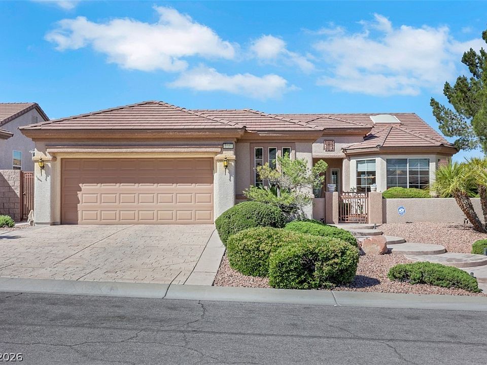 1st image of 2025 Wildwood Lake St