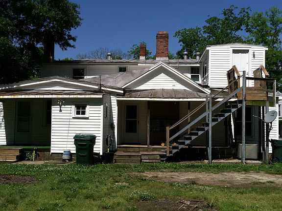 2nd image of 120 N Wellons St