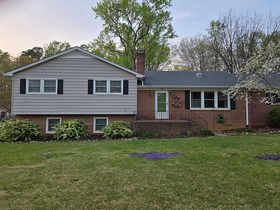 1st image of 332 Saint James Dr