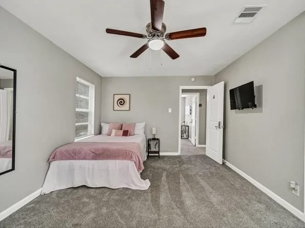 (undisclosed Address), Texas City, TX 77590