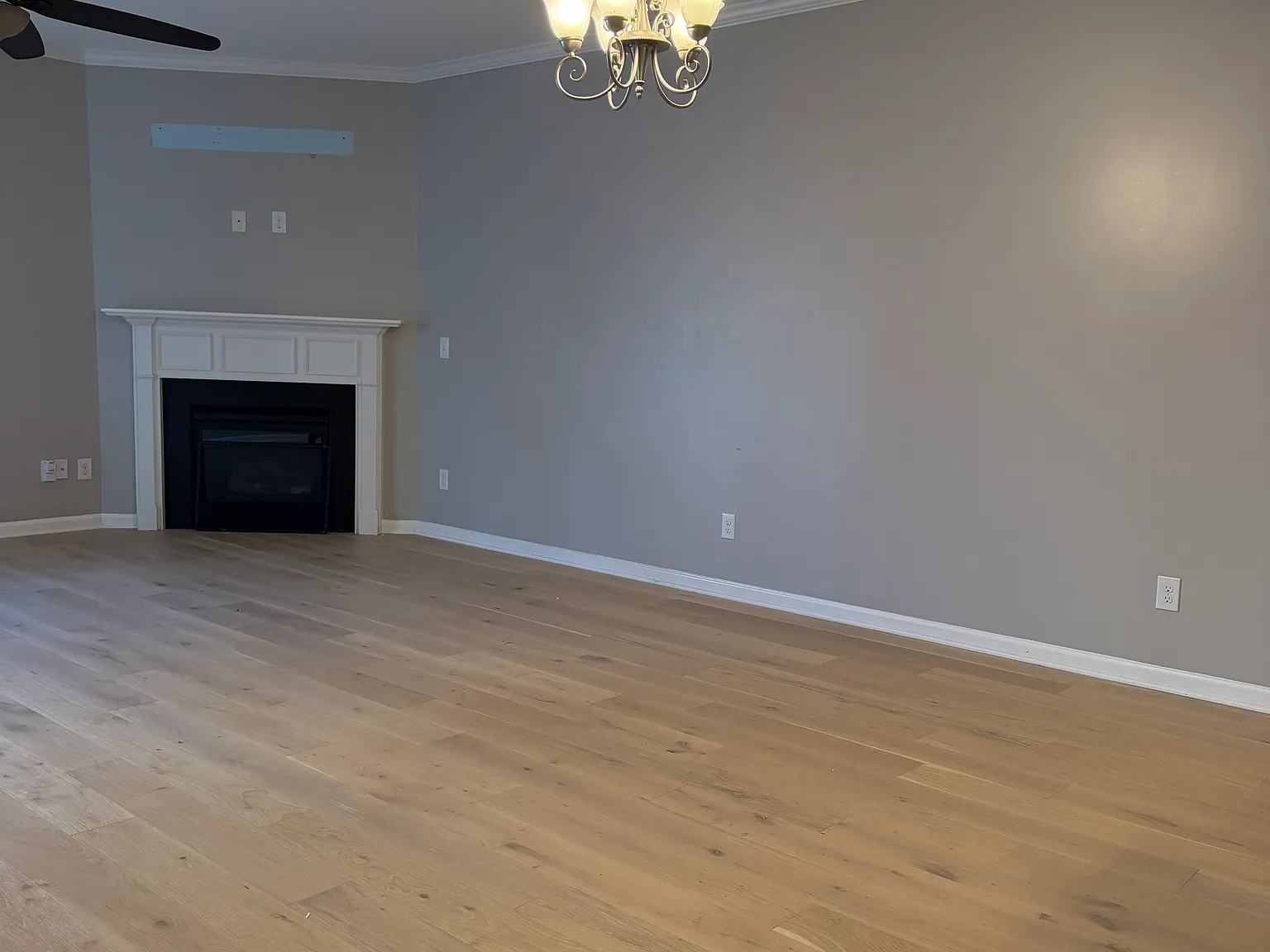 3 bed, 2.5 bath, 1743 sqft, $2,200 — Photo 4
