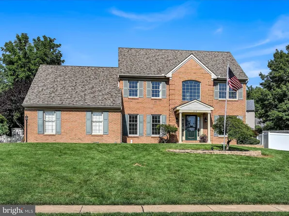 315 Pin Oak Pl, Lancaster, PA 17602