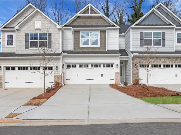 76 Trace Blf, Dawsonville, GA 30534