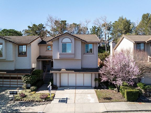 4th image of 1850 Parkwood Dr