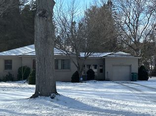 4357 Lake Harbor Rd, Muskegon, MI 49441