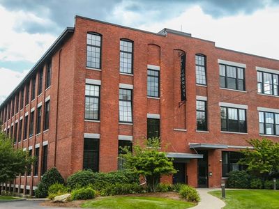 685 Social St APT 206, Woonsocket, RI, 02895