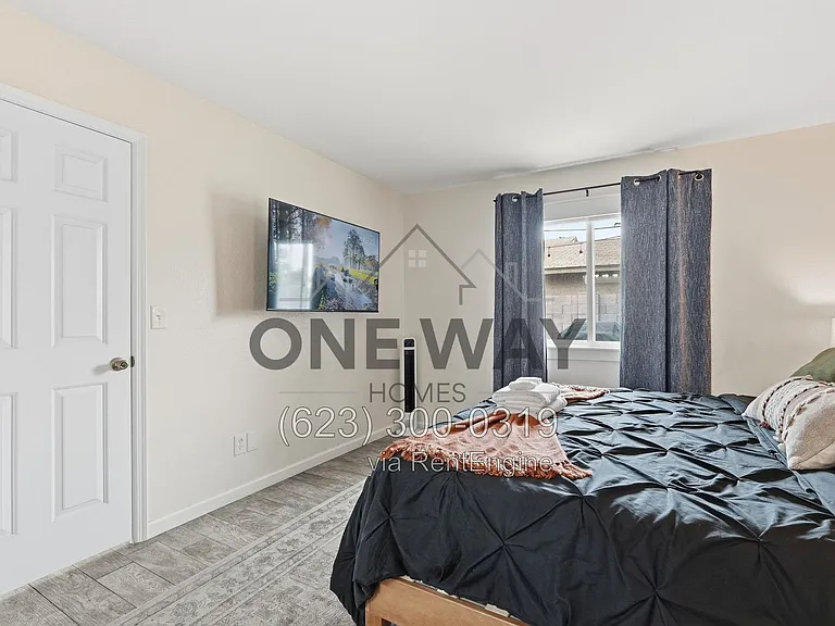 630 E Jensen St #104 — Photo 22