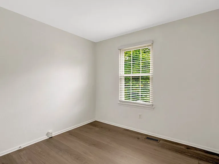1848 Heather Glen Ct — Photo 29