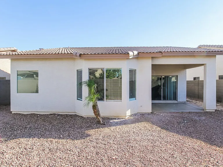 14576 W Gelding Dr — Photo 15