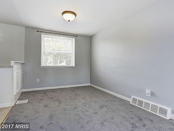 5th image of 606 Goodman Ave