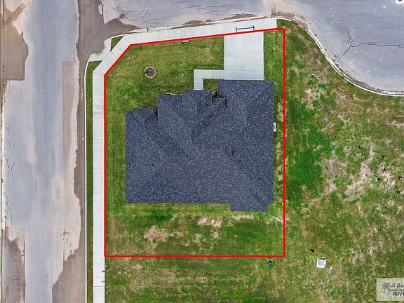 5th image of 3402 Bear Creek Ct