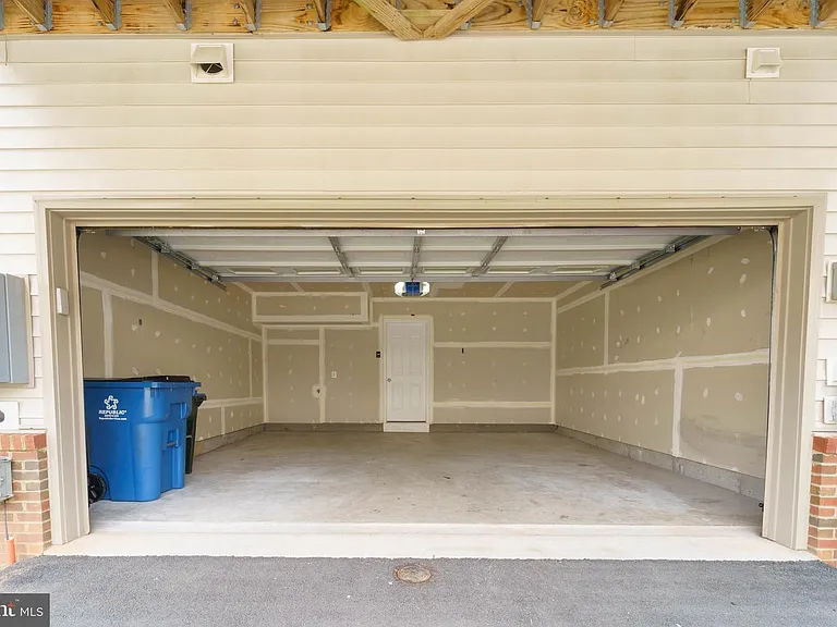 23503 Adagio Ter — Photo 38