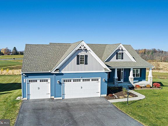 2nd image of 222 Angelica Way