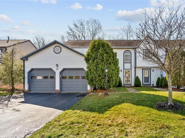 752 Sunset Cir, Cranberry Township, PA 16066