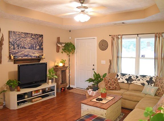 5th image of 9711 Lee Road 179