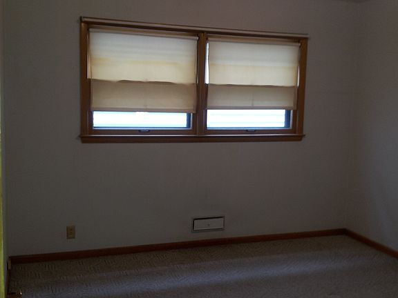 3rd image of 6832 W Carmen Ave