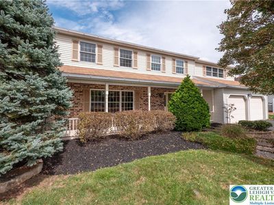 445 Barclay Dr, Bethlehem, PA, 18017