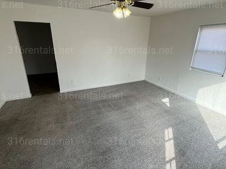 1607 N Minneapolis St — Photo 2