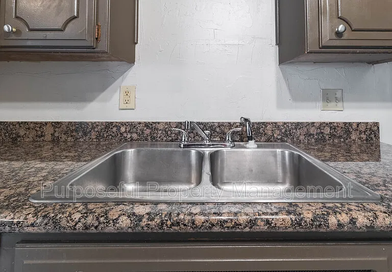1324 SW 61st Ter — Photo 11