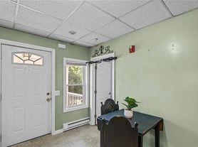 24 Danielson Pike, North Scituate, RI