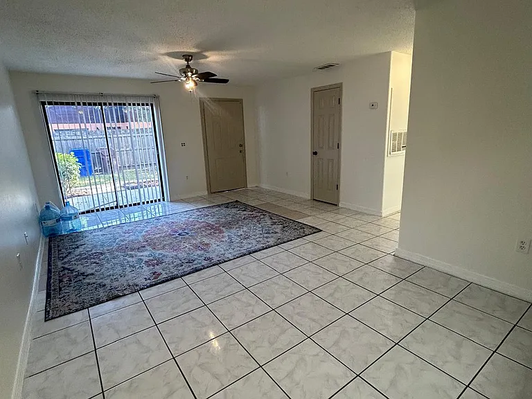 4173 Spitfire Ave — Photo 2