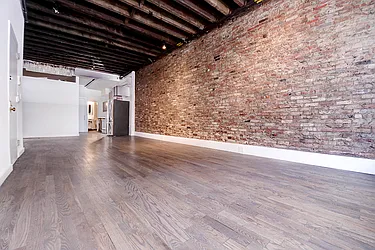 Rented by Urbane Brokerage