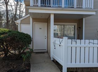 34 Deerberry Ln, Monmouth Junction, NJ