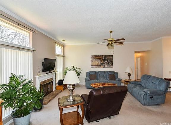 2nd image of 13112 Greycrest Dr