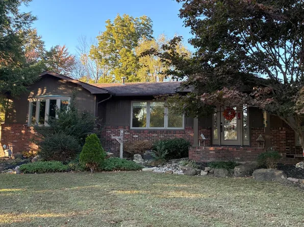 236 W State St, Bridgeport, IL 62417
