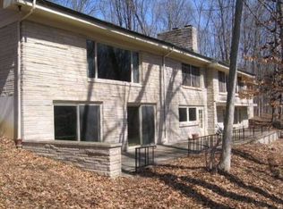 3636 Rosewood Dr, Fort Wayne, IN 46804