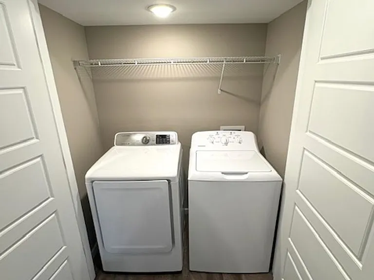 613 Brister St #103 — Photo 14