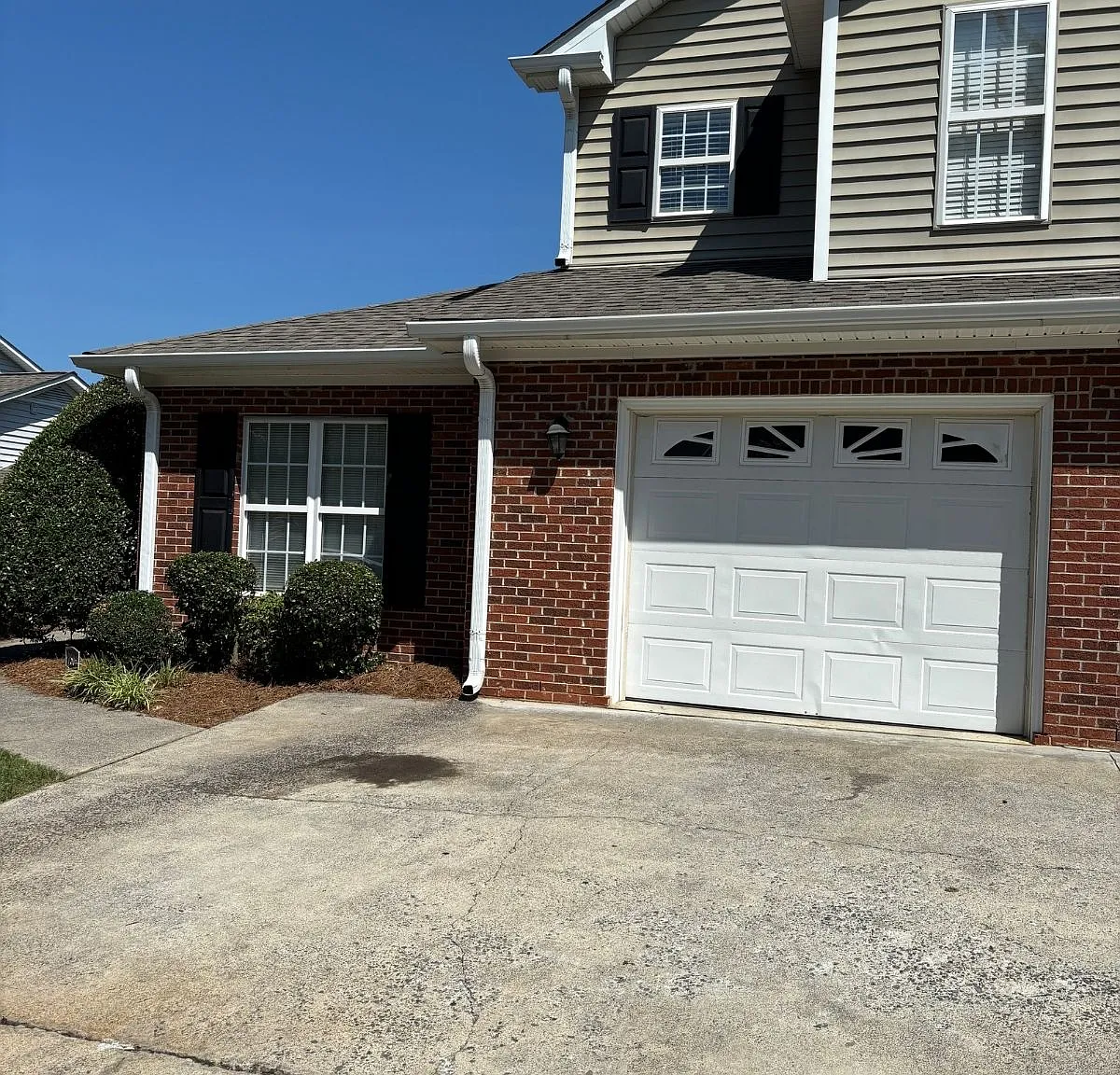 7509 Riverside Court - Triad - 1 — Photo 2