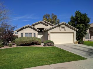 1352 W Blue Ridge Ct, Chandler, AZ 85248