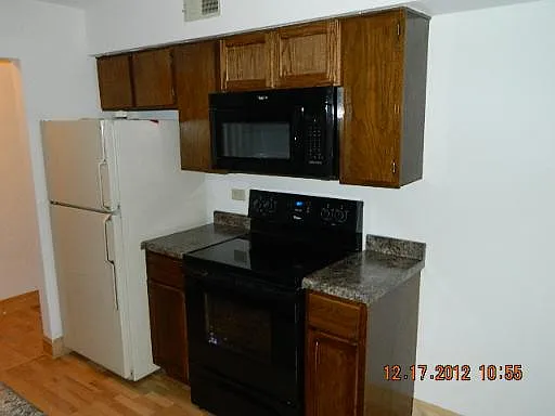 1009 Buccaneer Dr #3 — Photo 2
