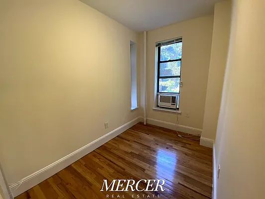 Rented by Mercer Real Estate | media 20