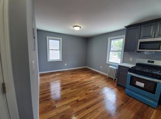 24020 Caney Rd FLOOR 2, Rosedale, NY 11422