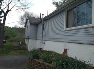 35 Alza Ln, Fairmont, WV 26554