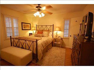5th image of 5180 Normandy Ave