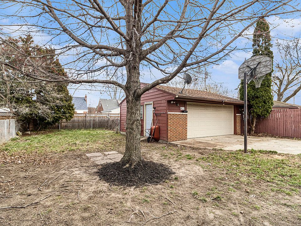 6124 Deering St, Garden City, MI 48135 Zillow