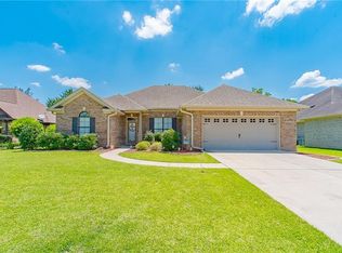 524 Northstation Dr, Fairhope, AL 36532